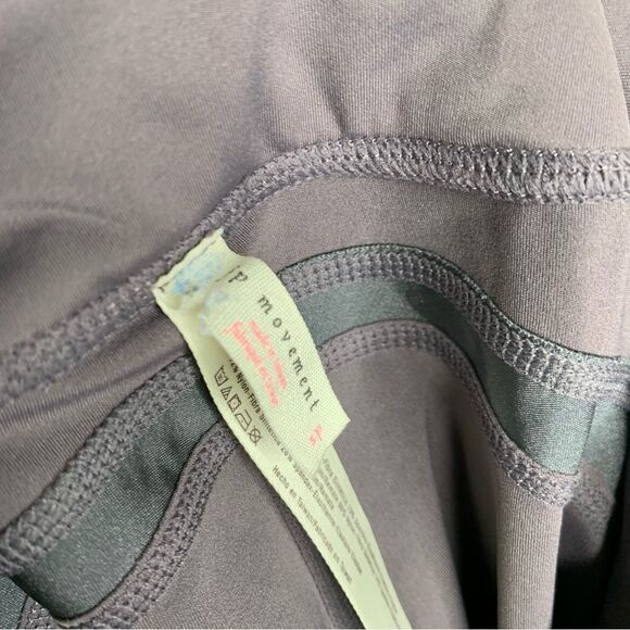 Free people movement tap back ribbed mesh biker shorts gray - Picture 13 of 14